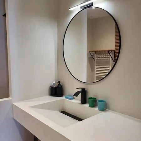 3 Pieces Au Centre-ville Apartment
