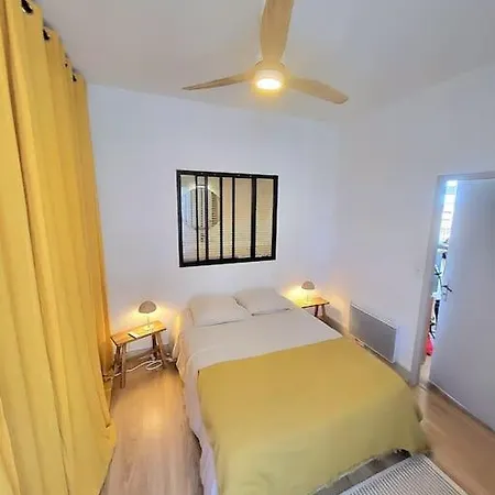 3 Pieces Au Centre-ville Apartment Sete
